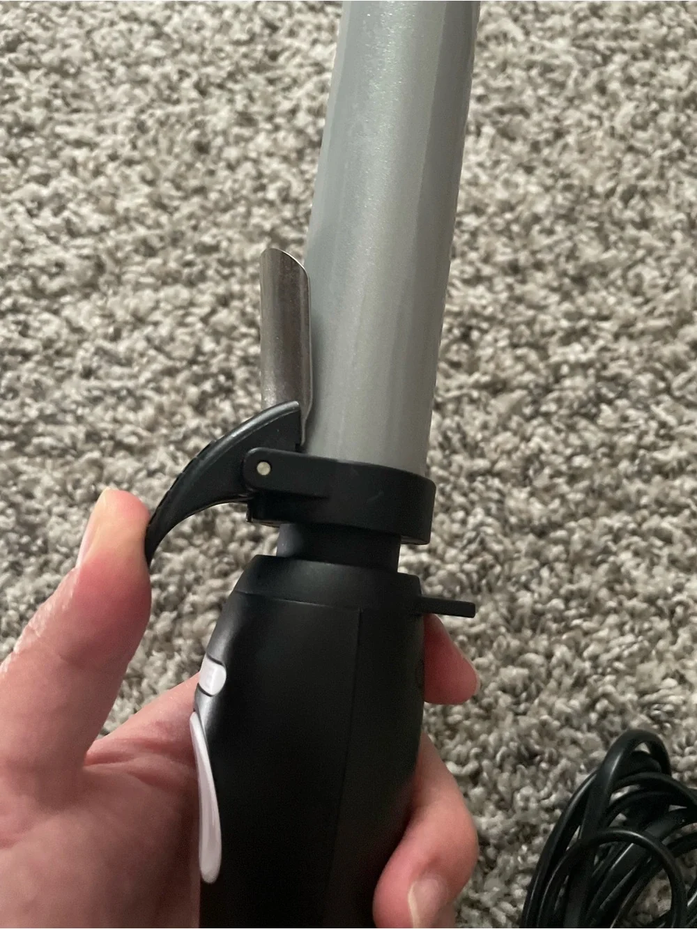The Beachwaver S1.25 Ceramic Rotating Curling Iron Black Silver
